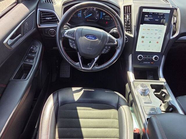 Certified 2022 Ford Edge ST-Line AWD/4WD image 7