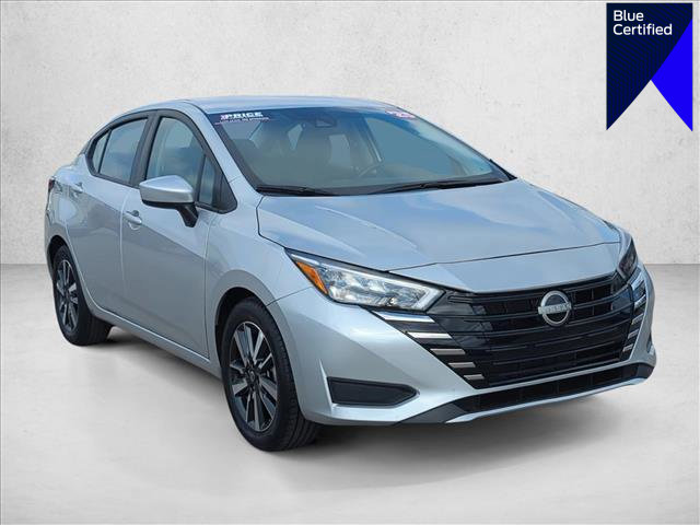 Used 2025 Nissan Versa SV FWD image 1