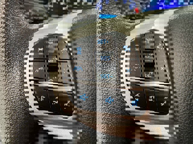 Certified 2022 Ford Explorer XLT w/ Equipment Group 202A image 19