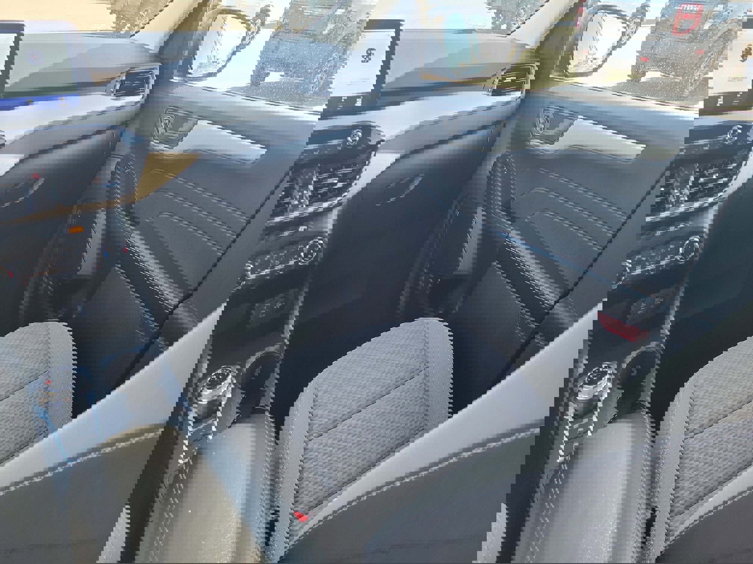 Certified 2022 Ford Escape SE w/ Convenience Package image 16