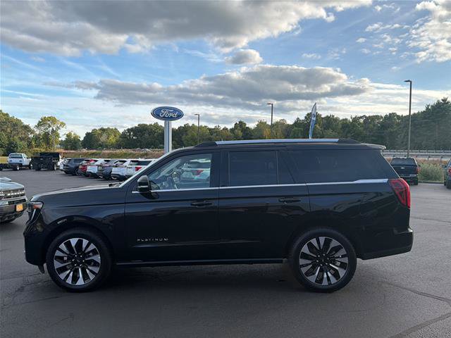 Certified 2025 Ford Expedition Platinum w/ Driver's Package AWD/4WD image 4