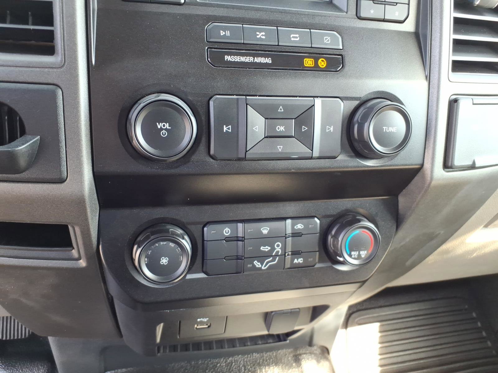 Certified 2022 Ford F450 XL RWD image 19