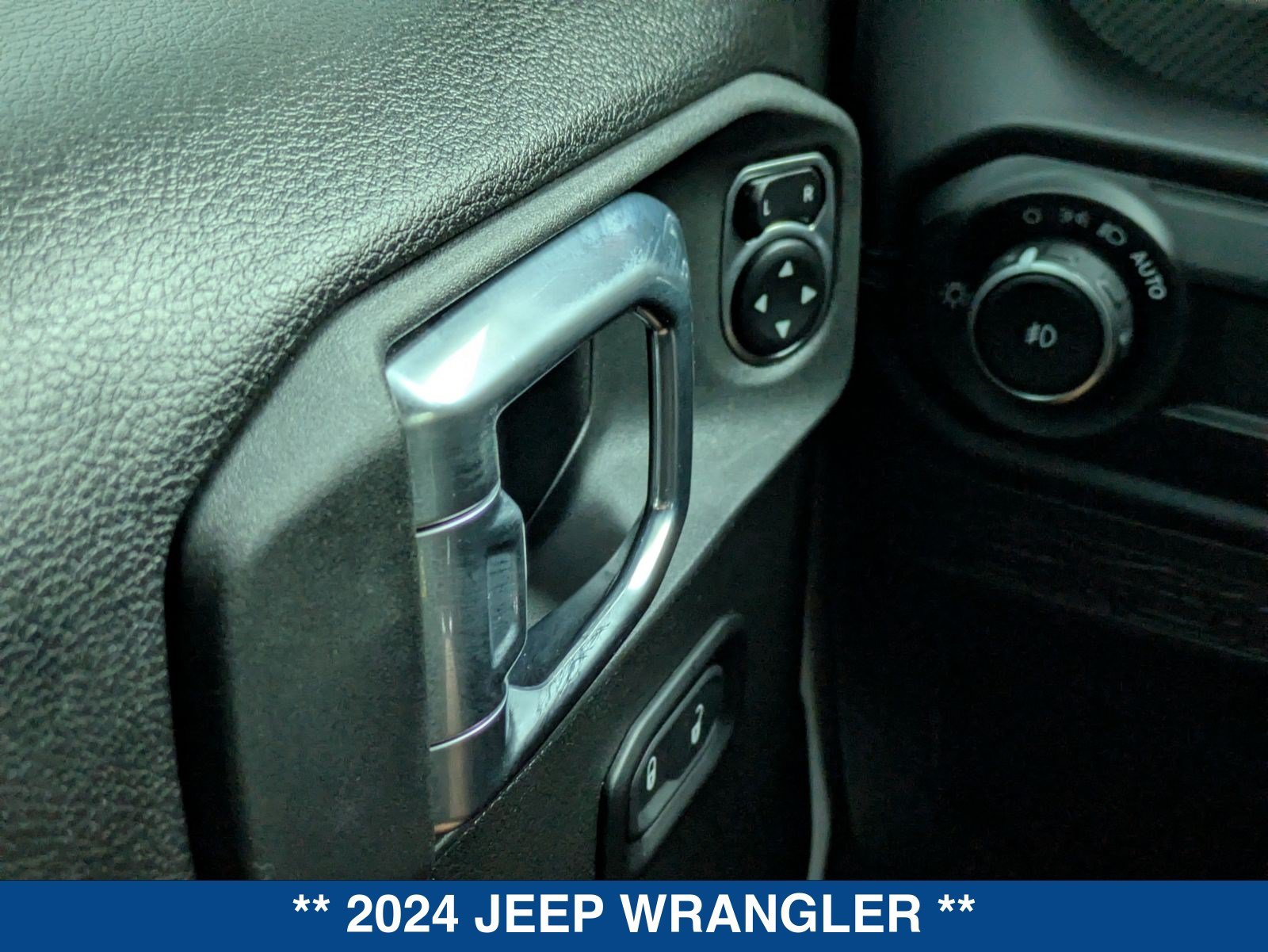 Used 2024 Jeep Wrangler Unlimited Rubicon AWD/4WD image 24