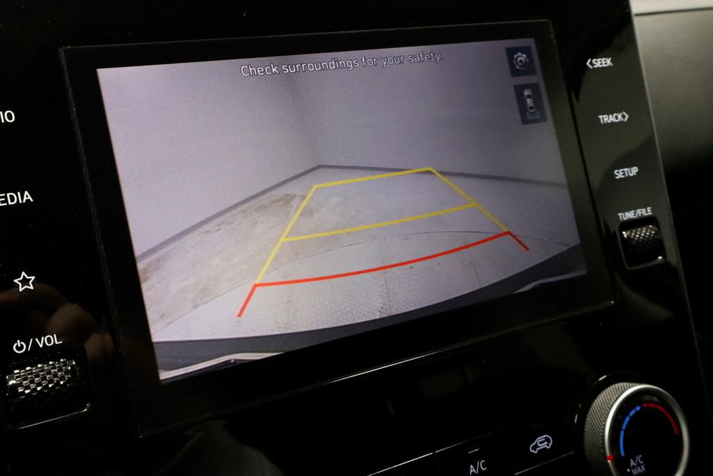 Used 2022 Hyundai Tucson SEL w/ Cargo Package AWD/4WD image 2
