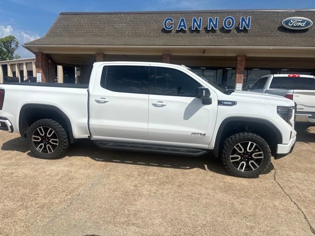 Used 2025 GMC Sierra 1500 AT4 w/ Technology Package AWD/4WD image 7