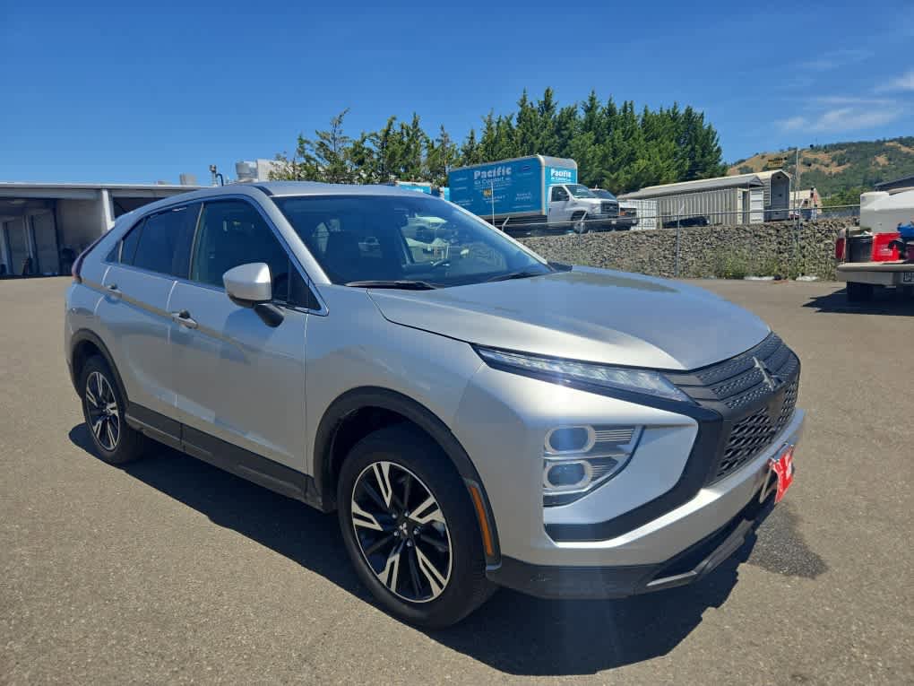 Used 2025 Mitsubishi Eclipse Cross SE AWD/4WD image 6