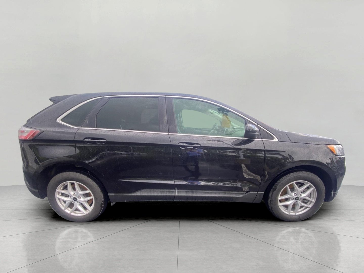 Certified 2024 Ford Edge SEL w/ Convenience Package AWD/4WD image 8