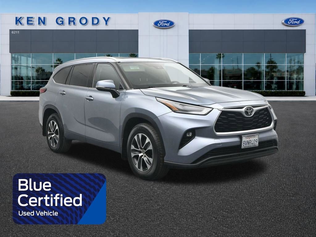 Used 2021 Toyota Highlander XLE