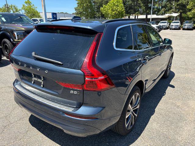 Used 2022 Volvo XC60 B5 Momentum w/ Advanced Package AWD/4WD image 5