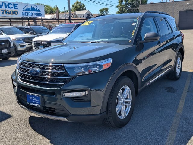 Certified 2023 Ford Explorer XLT w/ Equipment Group 202A AWD/4WD image 8