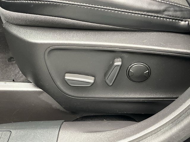 Certified 2023 Ford Escape SE FWD image 11