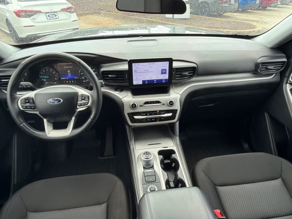 Certified 2024 Ford Explorer XLT AWD/4WD image 20