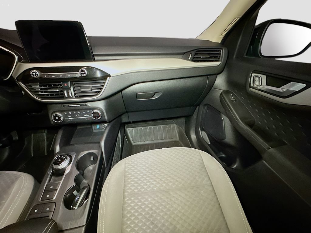 Certified 2020 Ford Escape SE AWD/4WD image 32