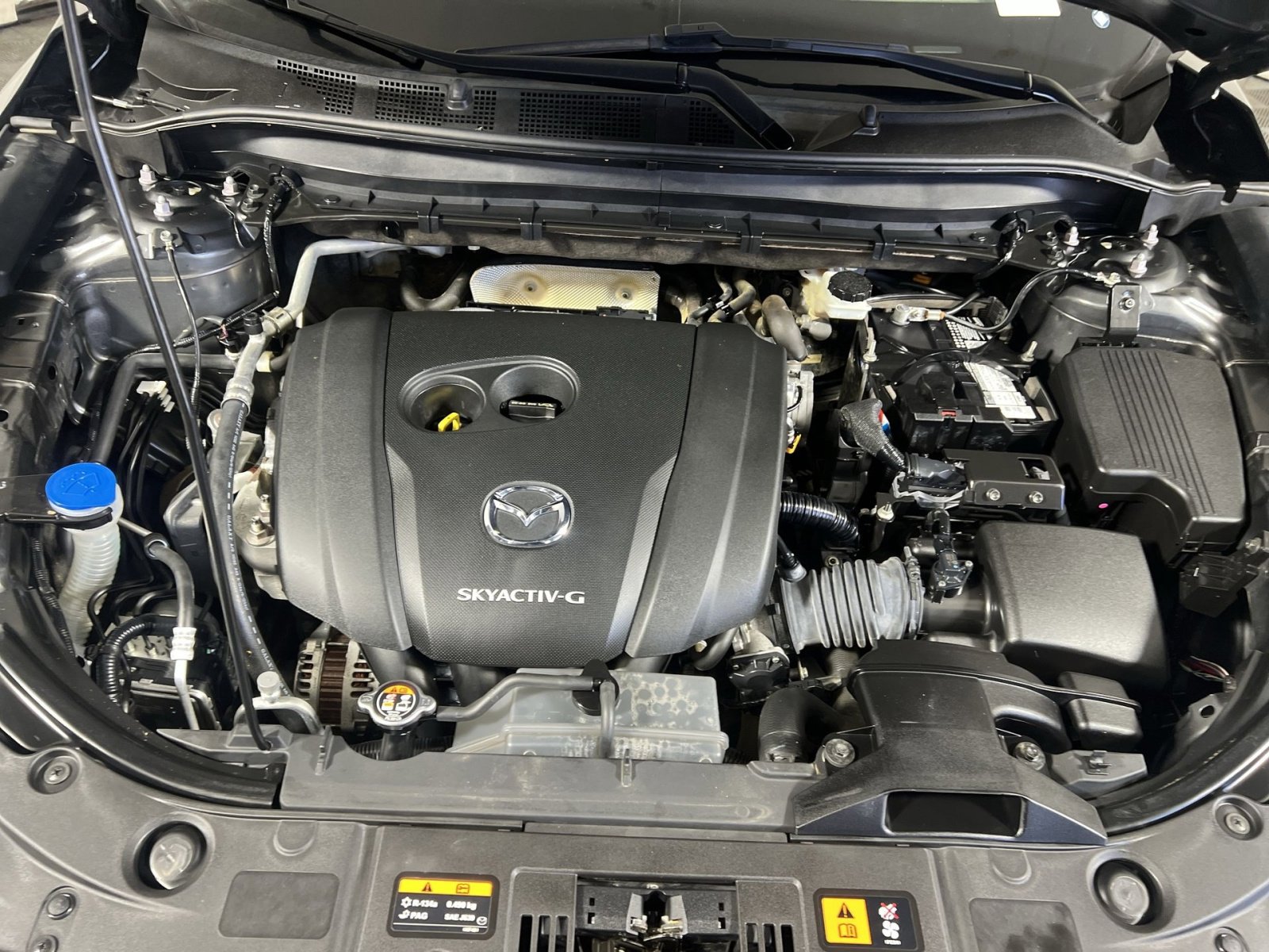 Used 2021 MAZDA CX-5 Touring image 25