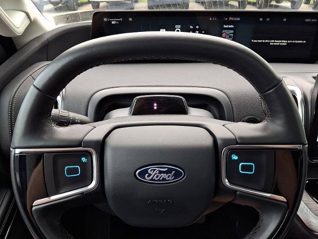 Certified 2025 Ford Expedition Max Platinum w/ Driver's Package AWD/4WD image 29
