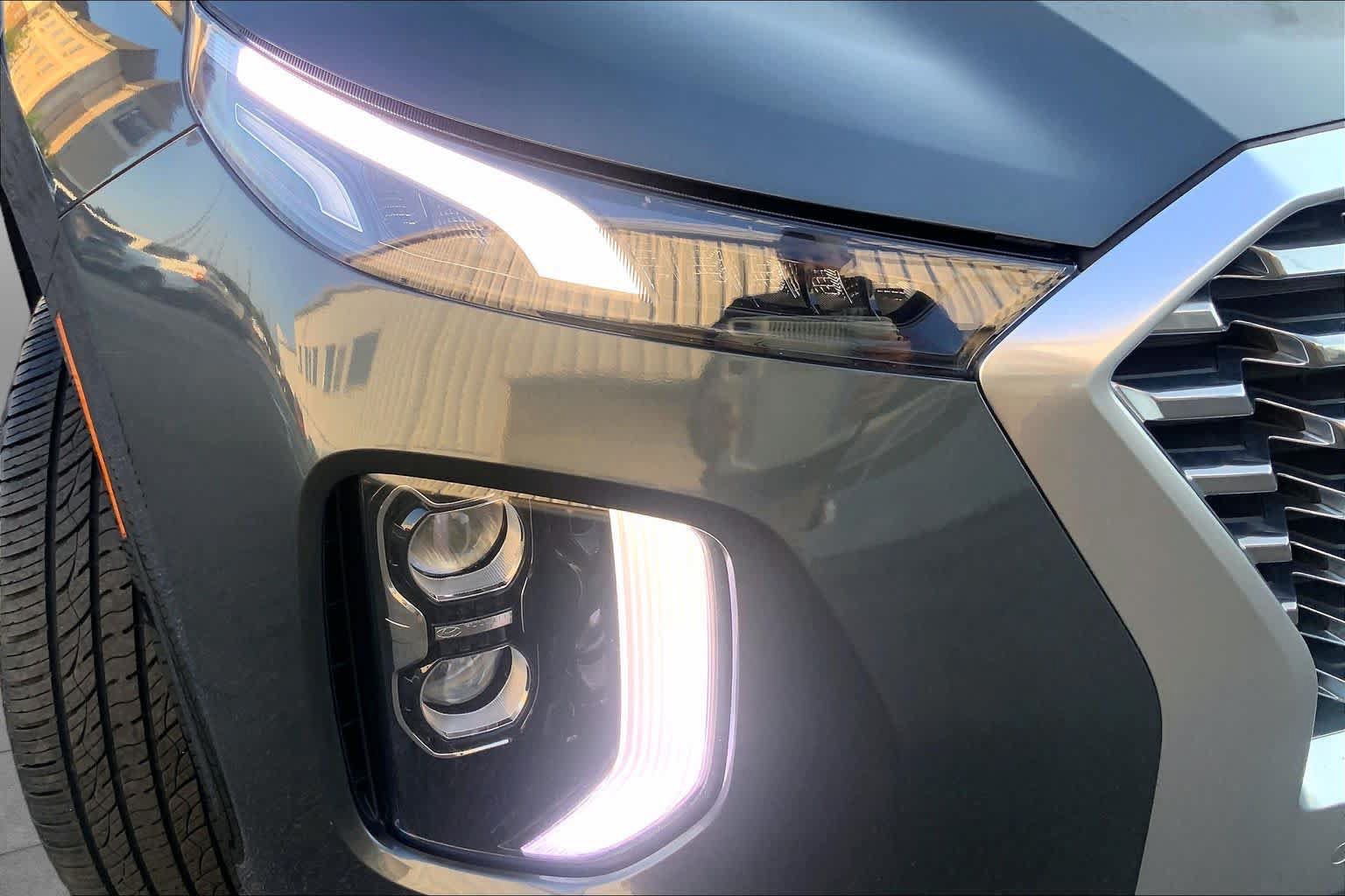 Used 2022 Hyundai Palisade Limited FWD image 26