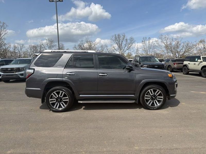 Used 2023 Toyota 4Runner Limited AWD/4WD image 5