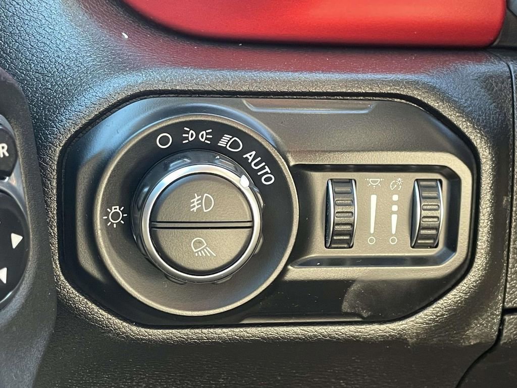 Used 2021 Jeep Gladiator Rubicon w/ Trailer Tow Package image 11