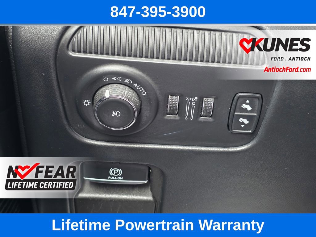 Used 2024 Jeep Grand Wagoneer L Series II w/ Quick Order Packagew 28T AWD/4WD image 50