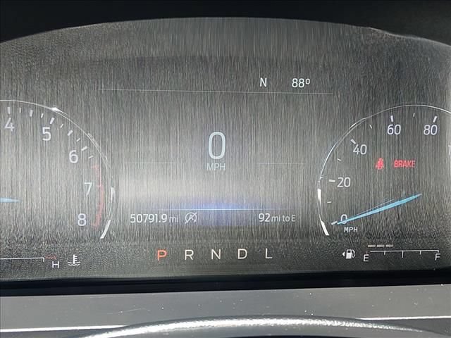 Certified 2023 Ford Explorer XLT RWD image 25