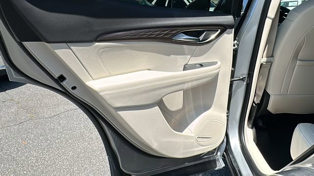 Used 2023 Buick Envision Avenir FWD image 20