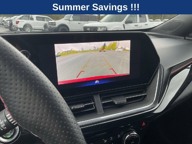 Used 2024 Chevrolet Trax RS w/ Driver Confidence Package FWD image 19