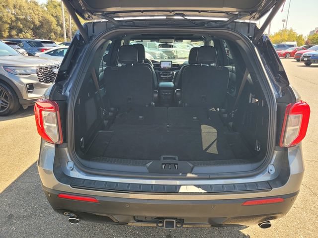 Certified 2024 Ford Explorer ST-Line w/ Class IV Trailer Tow Package AWD/4WD image 8
