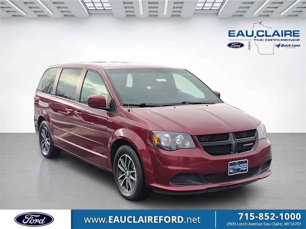 Used 2017 Dodge Grand Caravan SE image 1
