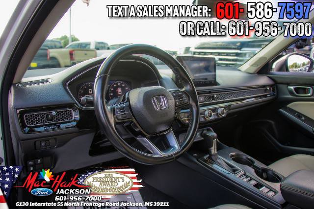 Used 2023 Honda Civic Touring image 8