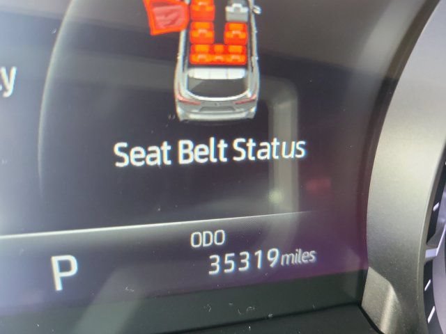 Used 2023 Toyota Highlander XLE FWD image 30