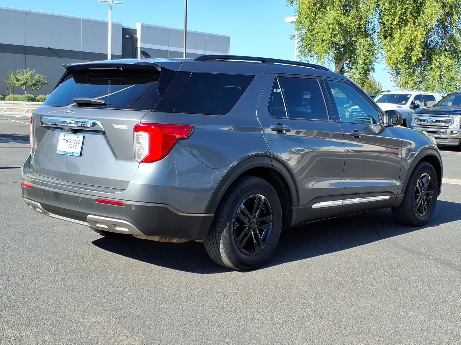 Certified 2023 Ford Explorer XLT w/ Equipment Group 202A RWD image 5