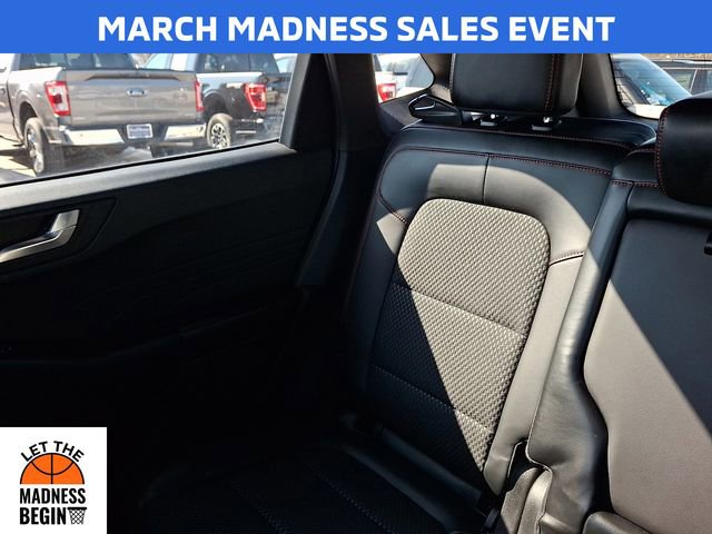Certified 2023 Ford Escape ST-Line w/ Tech Pack #1 image 18