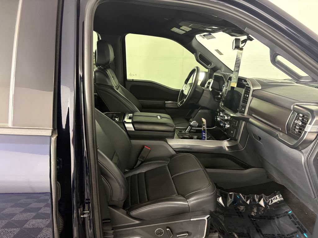 Certified 2025 Ford F150 Platinum w/ FX4 Off-Road Package AWD/4WD image 36