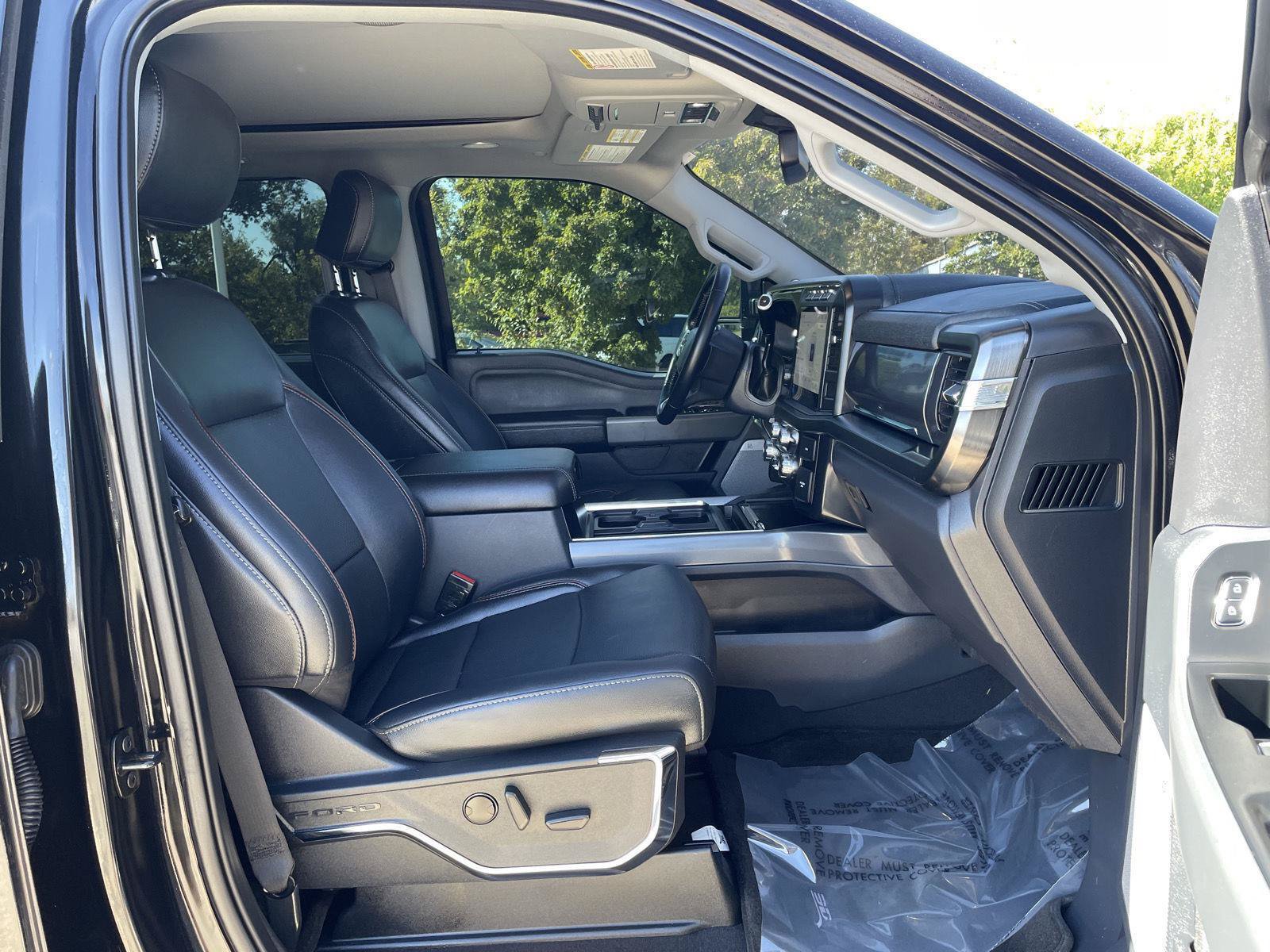 Certified 2024 Ford F250 Lariat w/ Lariat Ultimate Package AWD/4WD image 18