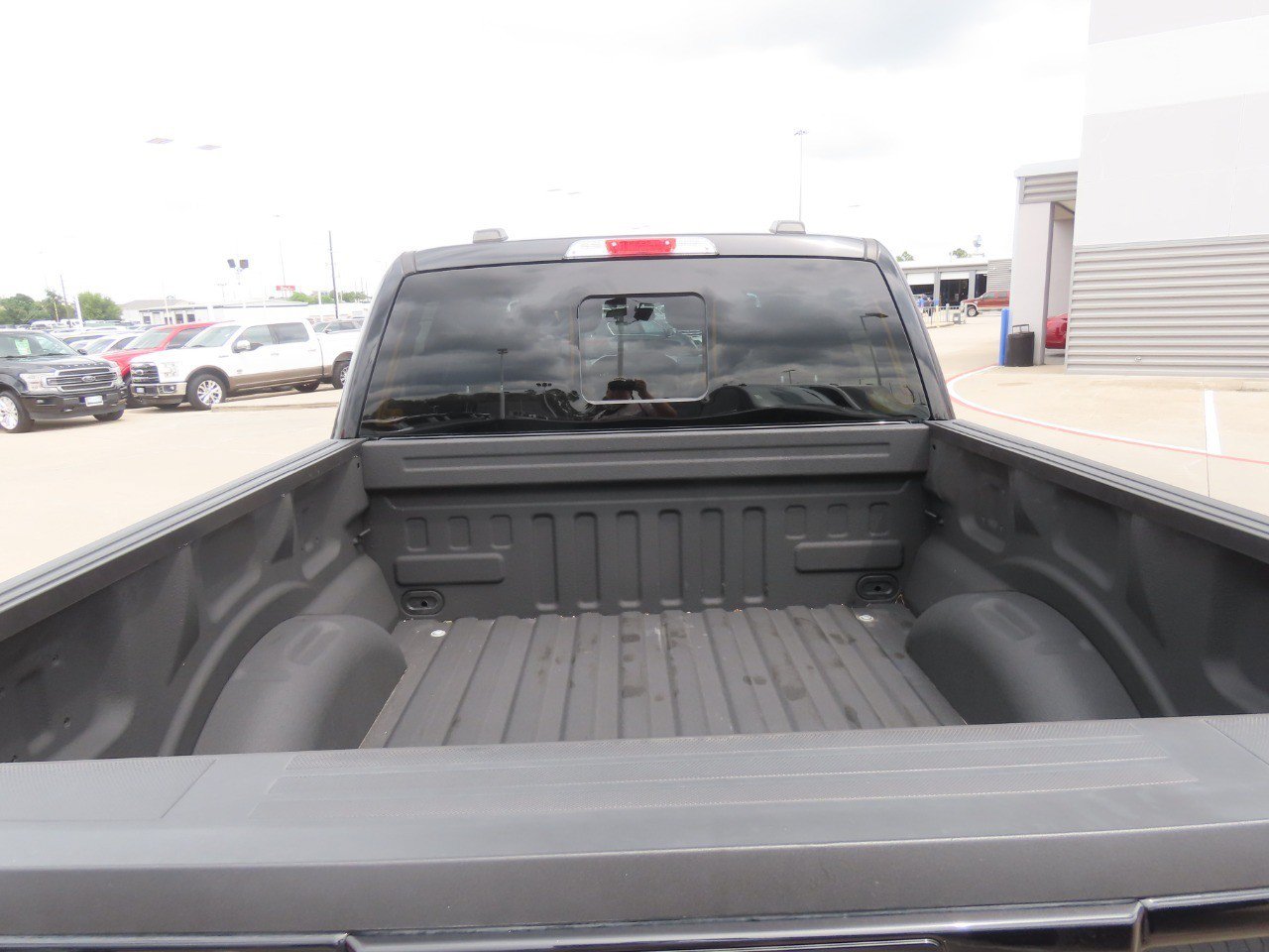 Certified 2023 Ford F150 Lariat w/ Trailer Tow Package AWD/4WD image 14