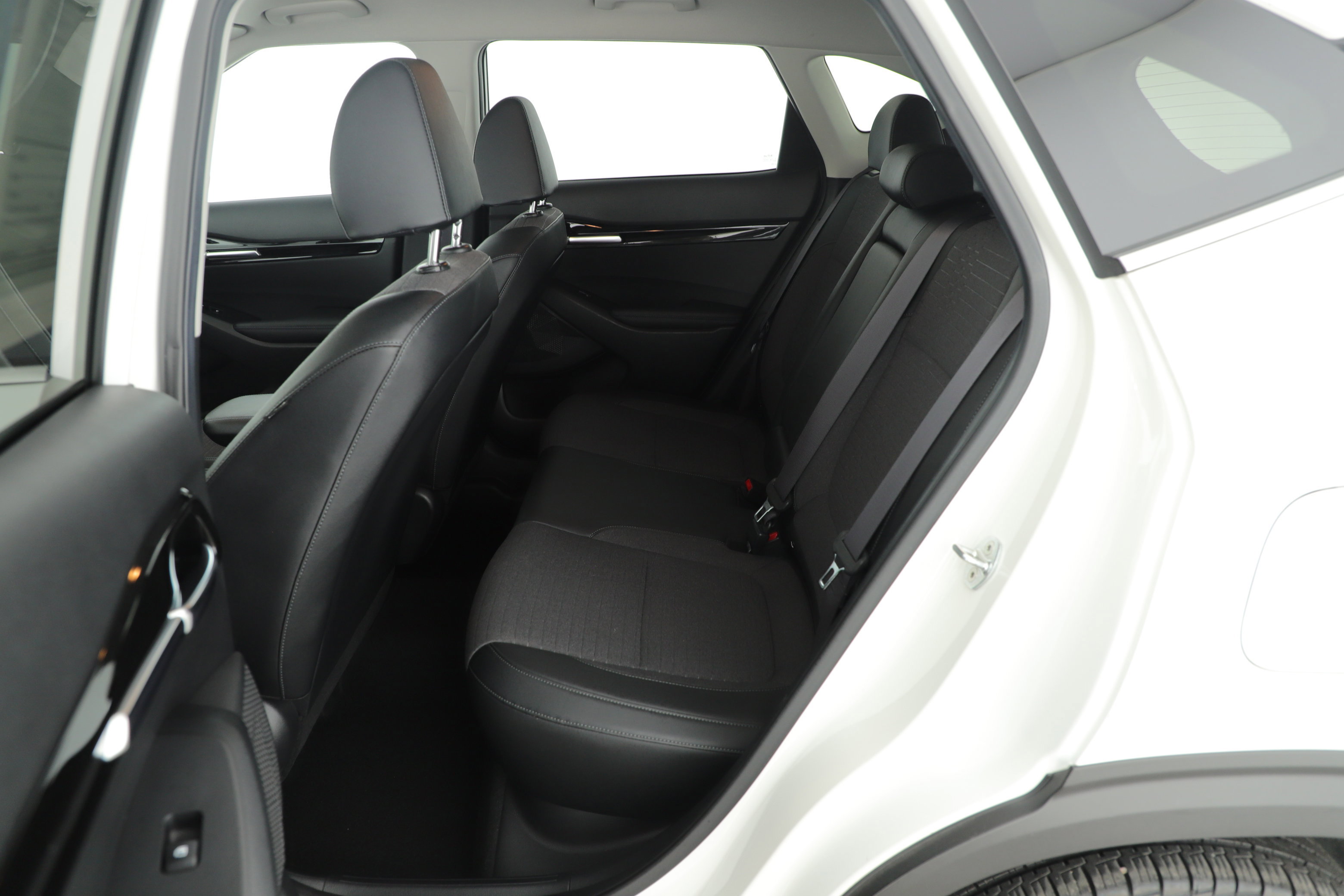 Used 2021 Kia Seltos S image 9