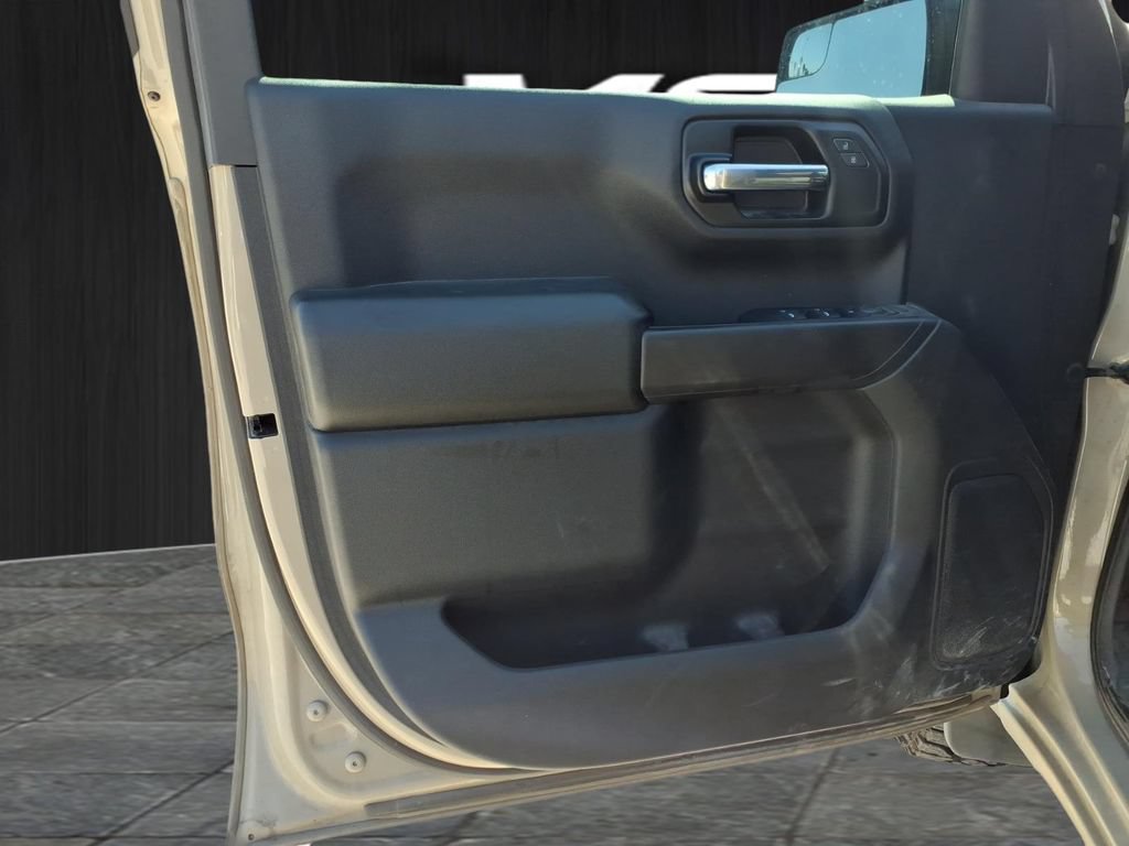 Used 2023 Chevrolet Silverado 1500 Custom Trail Boss AWD/4WD image 20
