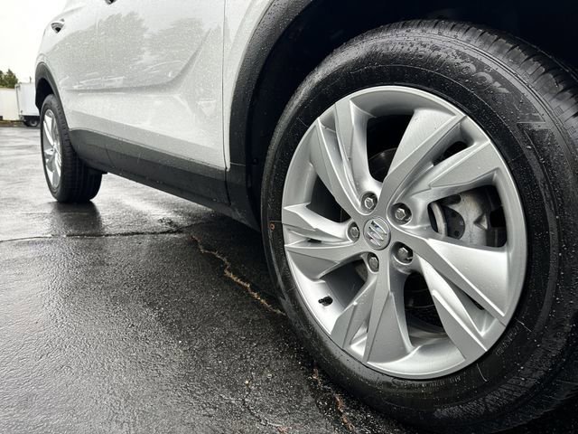 Used 2024 Buick Encore GX Preferred w/ Comfort Package FWD image 12