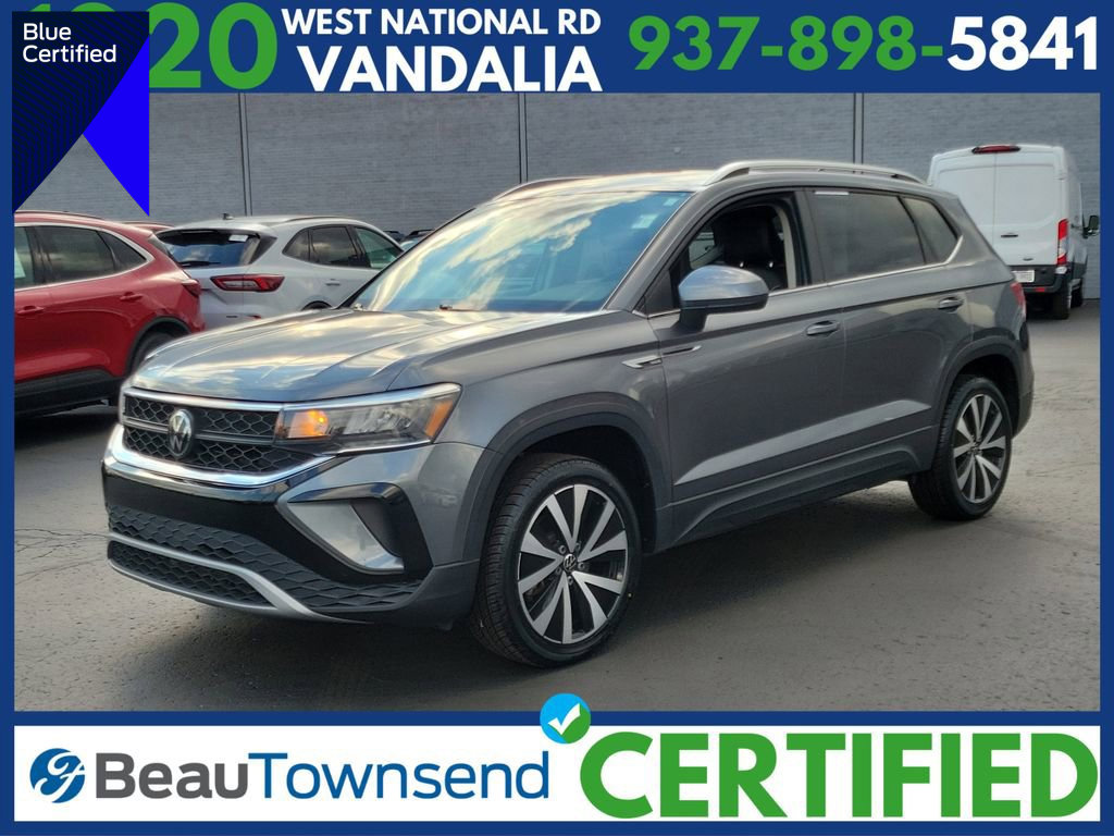 Used 2024 Volkswagen Taos SE image 1