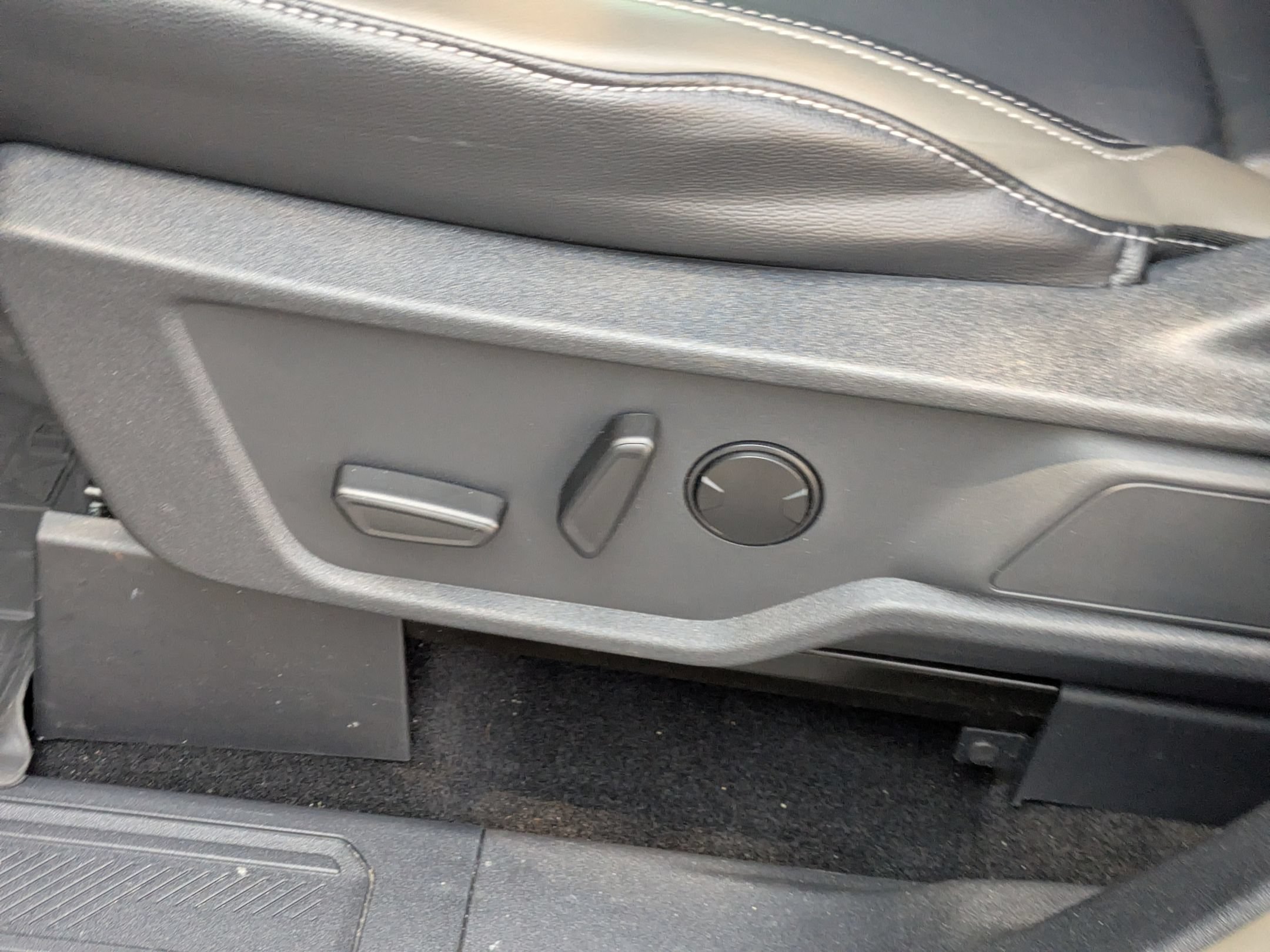 Certified 2025 Ford Bronco Outer Banks AWD/4WD image 13