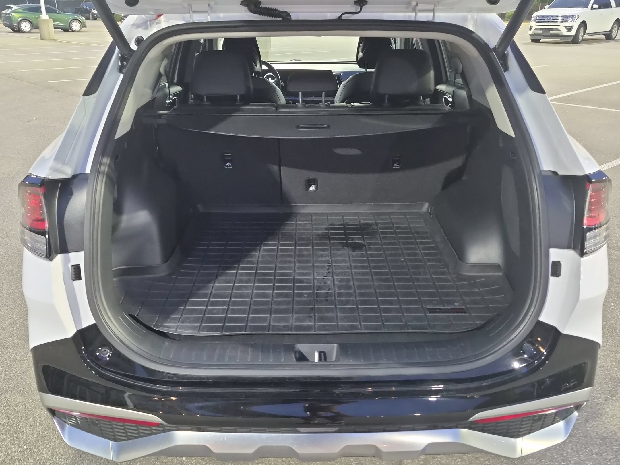 Used 2023 Kia Sportage SX FWD image 33