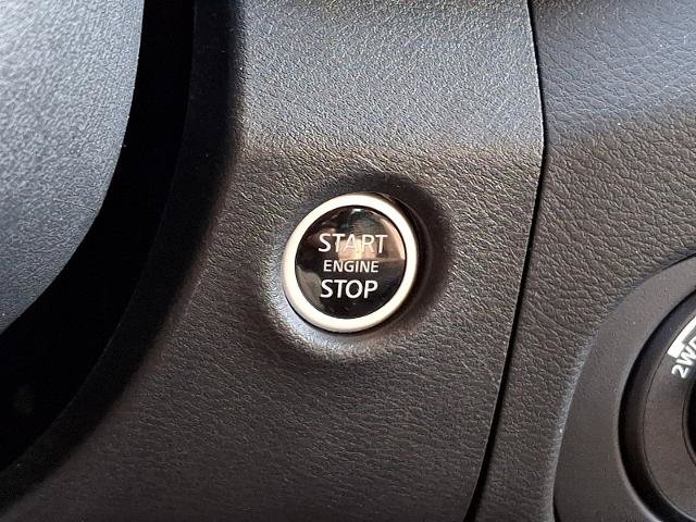 Used 2024 Nissan Frontier SV AWD/4WD image 22