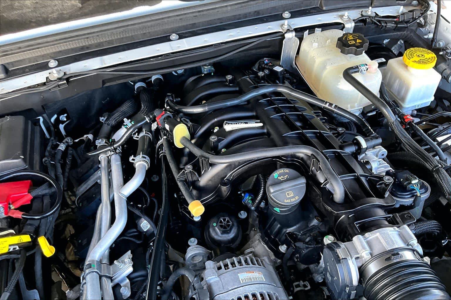 Used 2023 Jeep Gladiator Sport AWD/4WD image 37