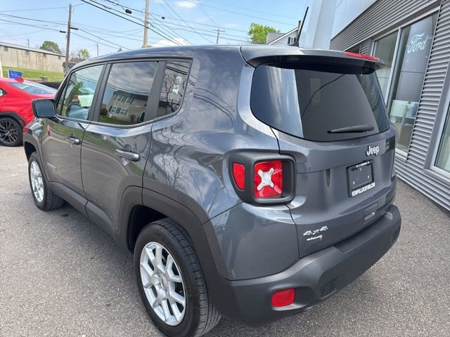 Used 2023 Jeep Renegade Latitude AWD/4WD image 8