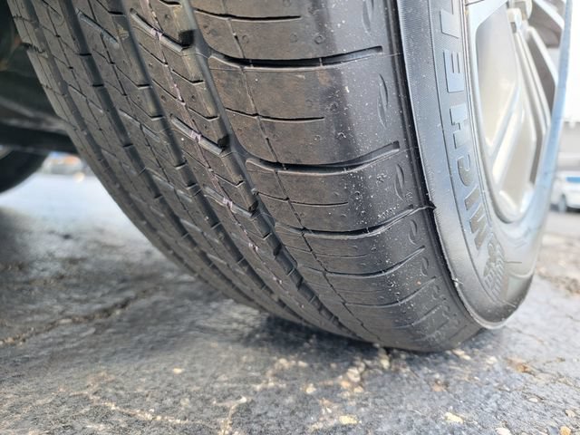 Used 2019 Cadillac XT5 Luxury FWD image 17