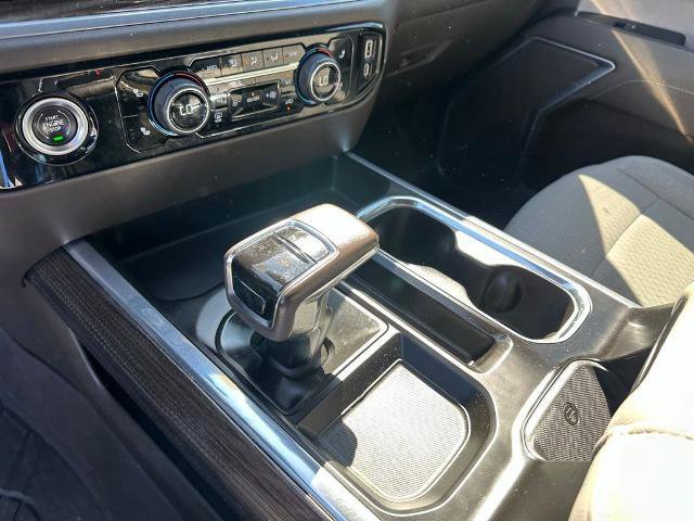 Used 2022 Chevrolet Silverado 1500 LT w/ Z71 Off-Road Package image 15