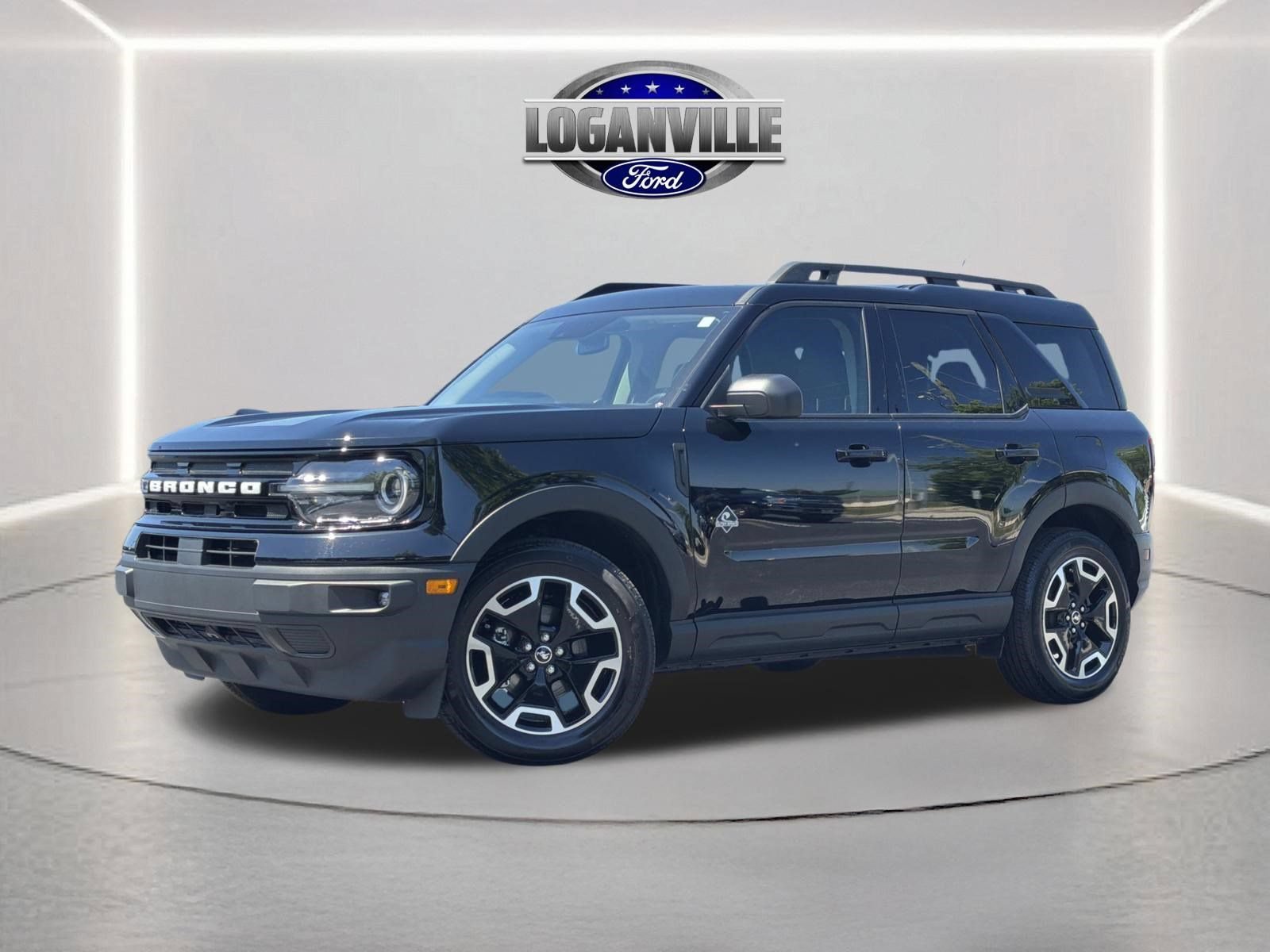 Certified 2024 Ford Bronco Sport Outer Banks w/ Tech Package AWD/4WD image 1