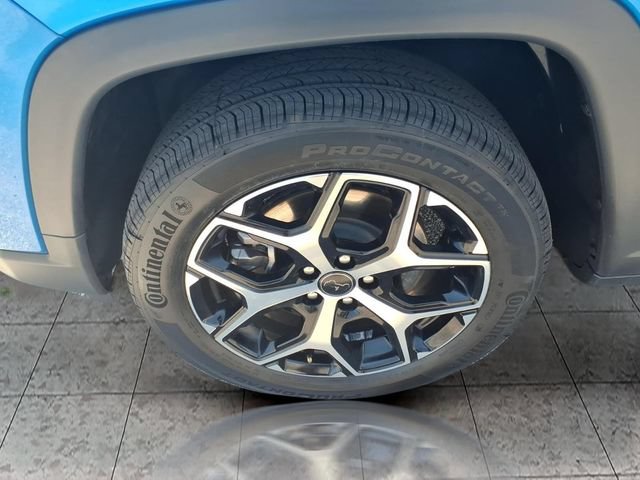 Used 2025 Jeep Compass Limited AWD/4WD image 6