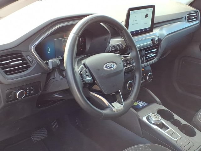 Certified 2023 Ford Escape Active AWD/4WD image 17