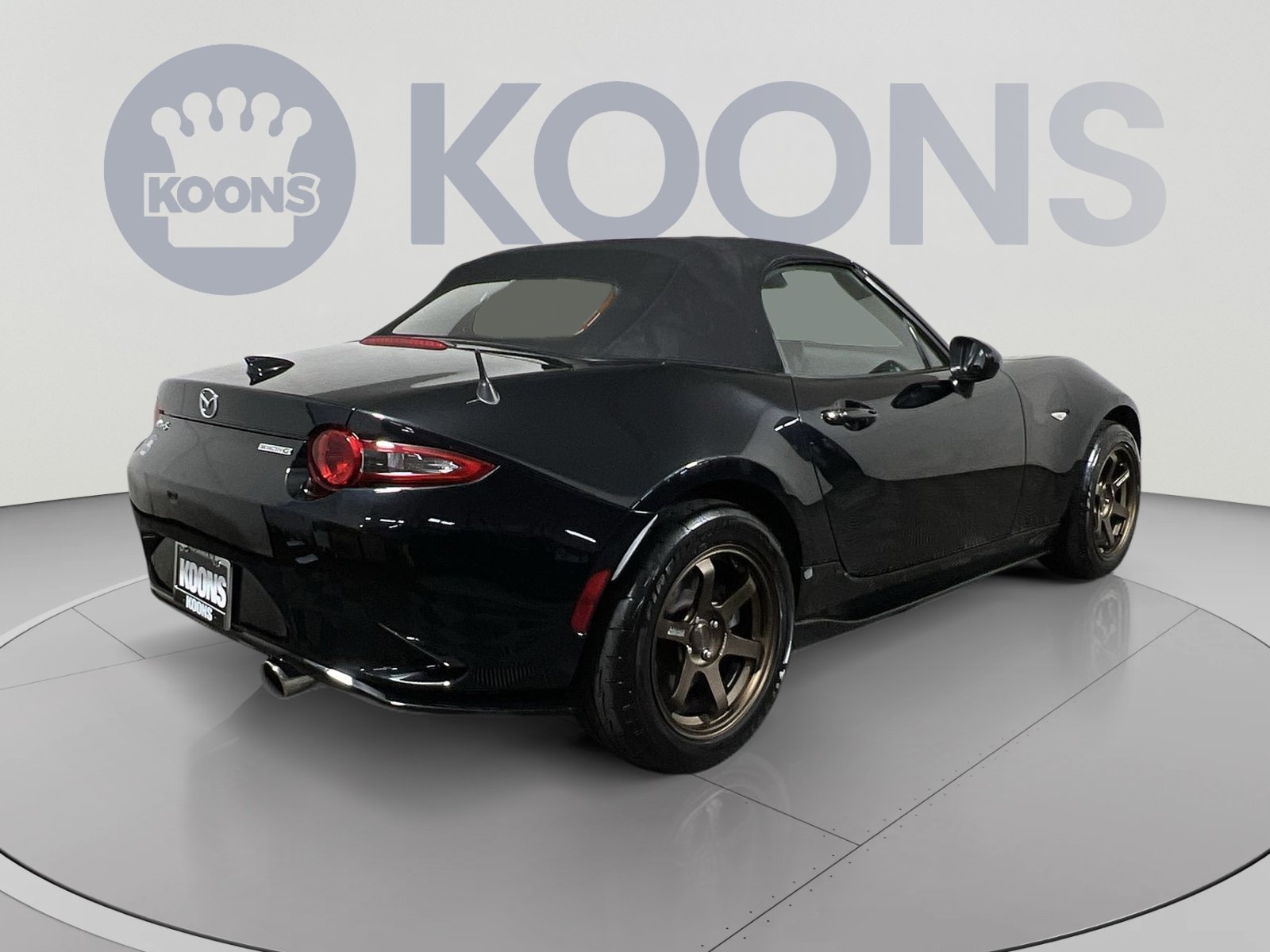 Used 2020 MAZDA MX-5 Miata Grand Touring RWD image 11